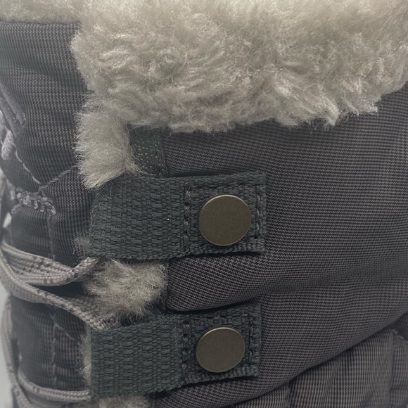 Columbia Minx Mid II Omni Heat Waterproof Snow Boots women’s Size 9 - Picture 5 of 12